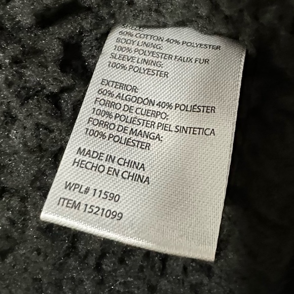 Weatherproof mens winter jacket with hood, size small, warm fleece lining, black - Picture 9 of 10